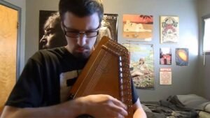 Essential Autoharp Lessons for Beginners