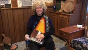 Beginner Autoharp Lessons for Quick Learning